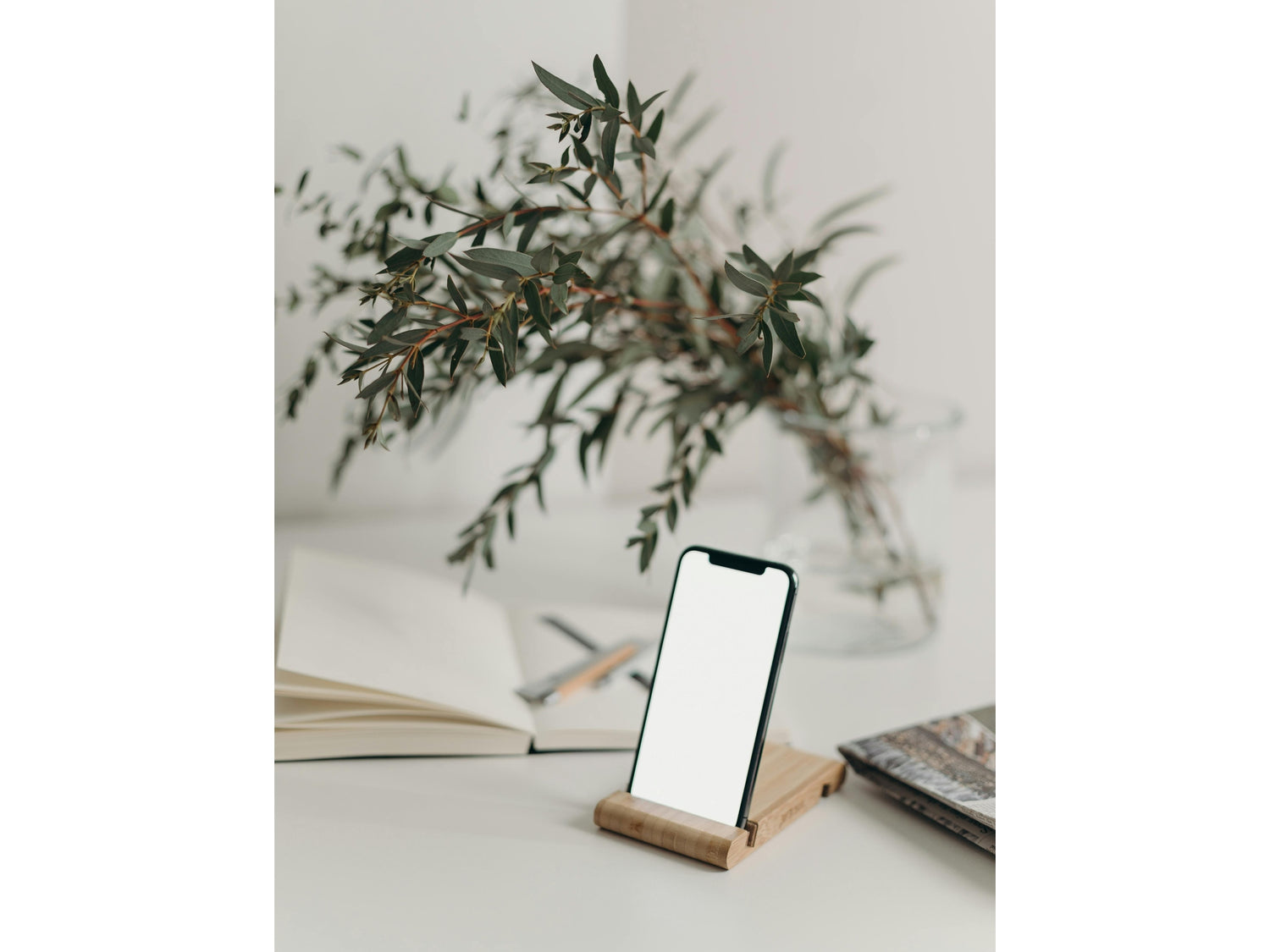 Buying a Phone on a Budget: How to Get the Most for Your Money in Canada